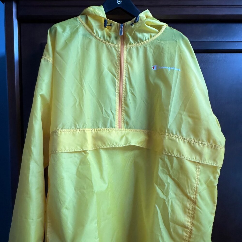 Quarter zip windbreaker with hood, yellow size 4XLT